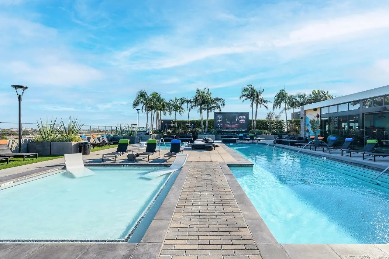 Luxury Apartment In Anaheim Near Angel Stadium, Disneyland